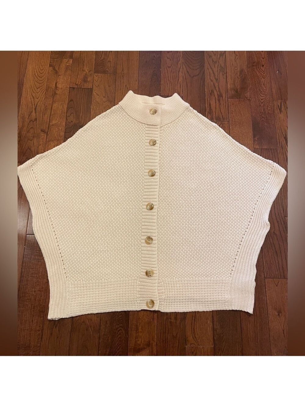 Old Navy Maternity Knit Button Up Poncho Large